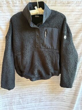 Vouri Black Sherpa Fleece Snap Pullover Jacket